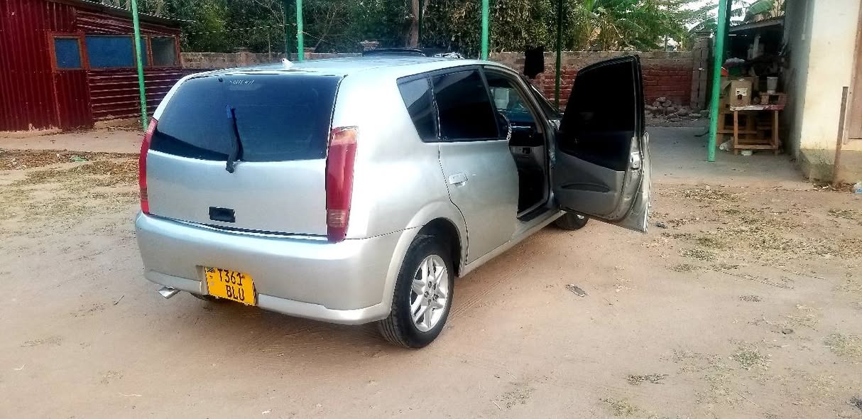 A picture of TOYOTA OPA