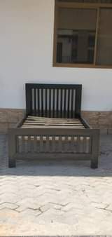A picture of Nauza kitanda Cha mbao ngum 5 6 Bei 155 0689319654