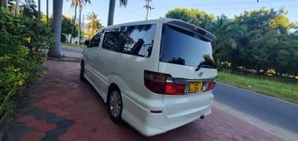 A picture of Toyota Alphard
