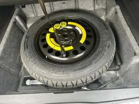 A picture of 2013 Mercedes Benz ML350