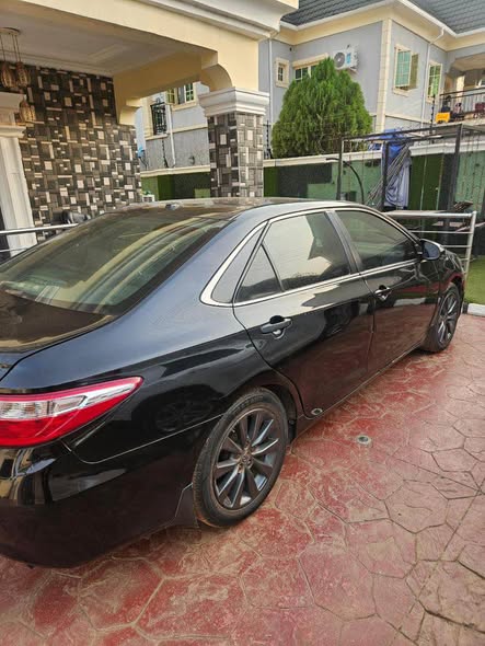 A picture of 2016 Toyota Camry XLE