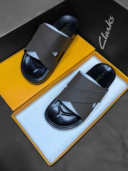 A picture of Men s shoes