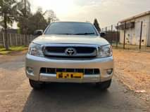 used toyota hilux