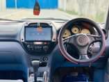 A picture of TOYOTA RAV 4