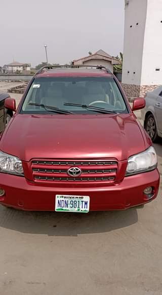 A picture of 2003 Highlander