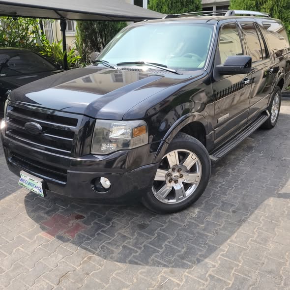 A picture of 2007 Ford expeditiion