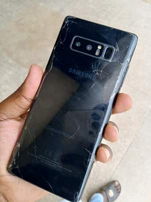 A picture of SAMSUNG NOTE 8
