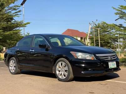 A picture of 2011 Honda Accord V4