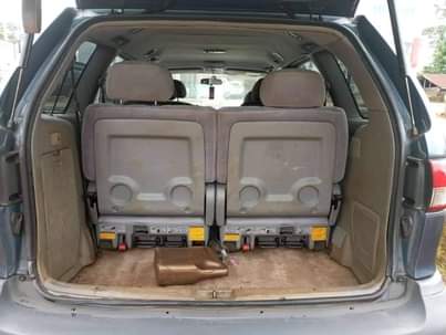 A picture of 2000 Toyota Sienna