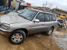 A picture of Used Rav4