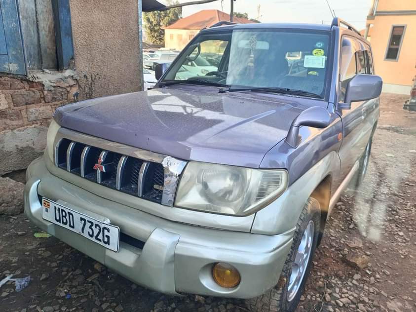 A picture of Pajero io CALL 0 7 5 9 6 5 4