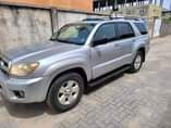 A picture of 2006 TOYOTA 4RUNNER