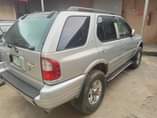 A picture of 2002 Isuzu Rodeo