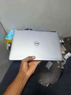 classifieds/laptops
