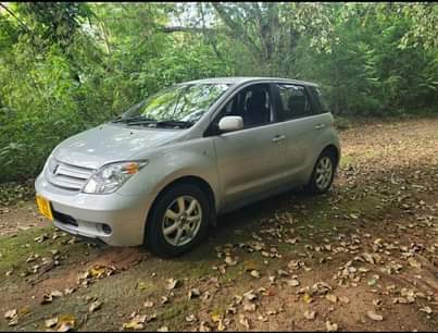A picture of Toyota ist Inauzwa 0685 136 087