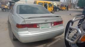 A picture of 2000 Toyota Camry