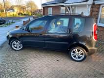 skoda roomster