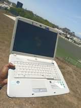 A picture of accer core 2duo Ram 2gb hdd 320gb procesor 1.47ghz chaji