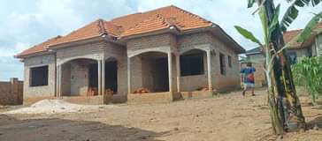 A picture of House on quick sale 120m located at Gayaza KIWENDA 120million