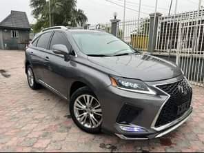 A picture of CLEAN BARELY USED LEXUS RX 350 2013 MODEL UPLIFT TO