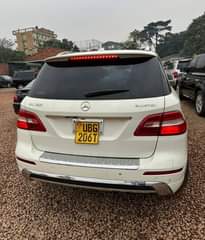 A picture of Mercedes benz Bluetec 2014 60m