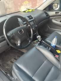 A picture of Honda Accord 2005