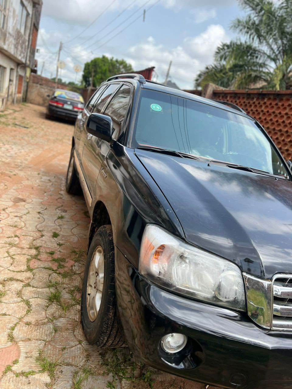 A picture of Toyota Highlander 2005