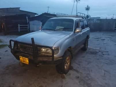 A picture of Njoo chap sikupasui naongea na tajiri