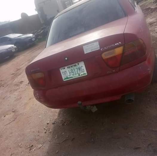 A picture of Mishibush charisma 1st Body Manual transmission Buy and drive Standard