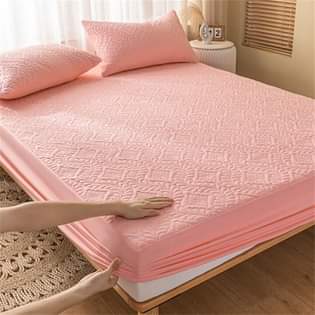 A picture of WATER PROOF MATTRESS PROTECTOR