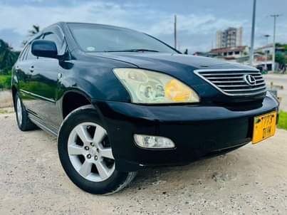 A picture of TOYOTA HARIER
