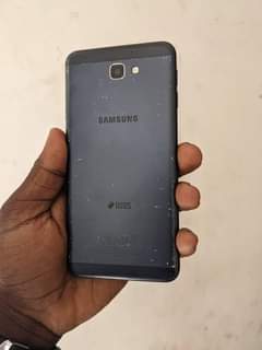 A picture of Sumsung j7 prime 16gb 3ram