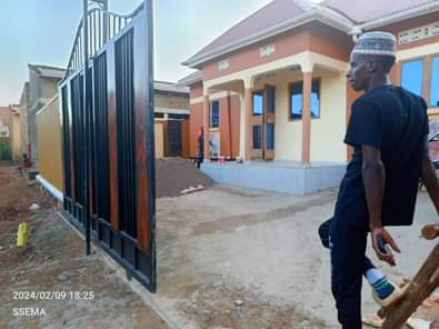 A picture of House on sale Location Nansana just a walkable distance from