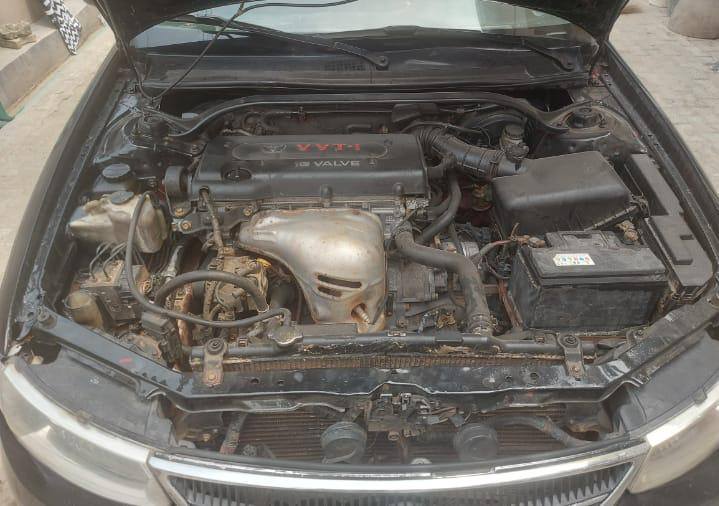 A picture of Toyota solara 04