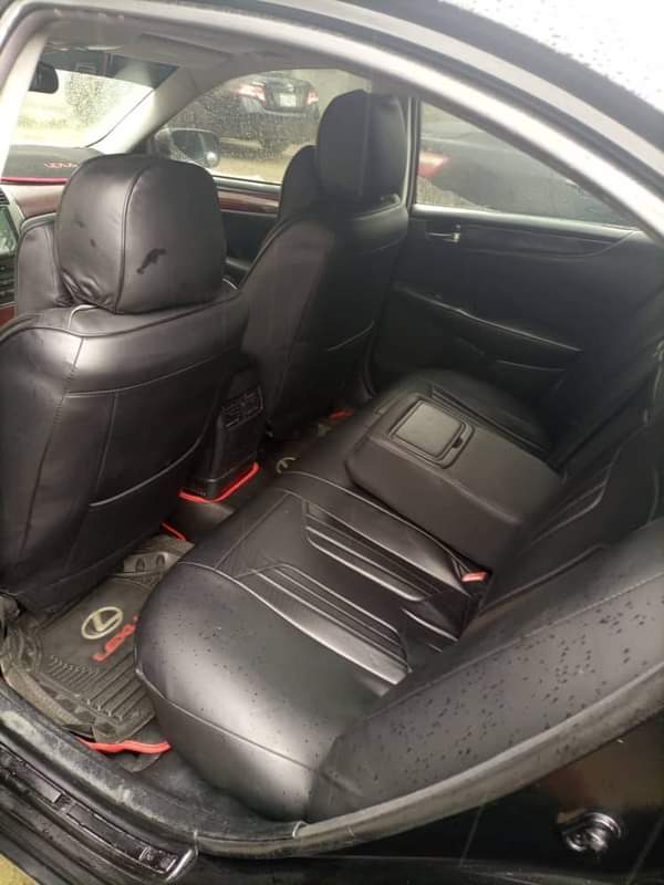 A picture of Fastest finger Lexus ES 330 Engine okay Gear untempered A