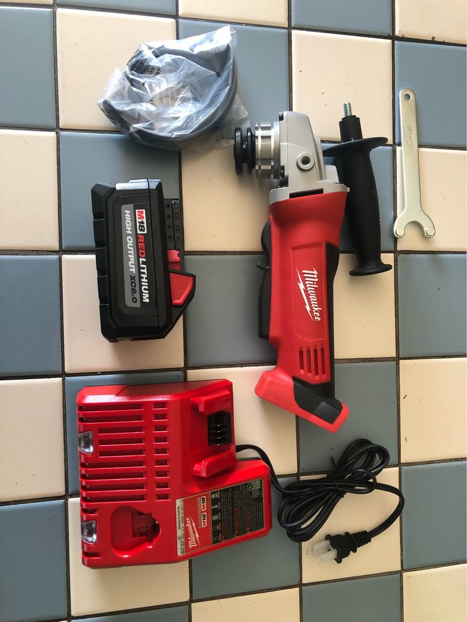 milwaukee m18