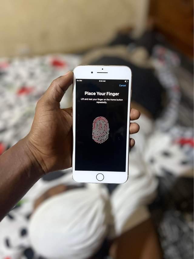 A picture of iPhone 7 