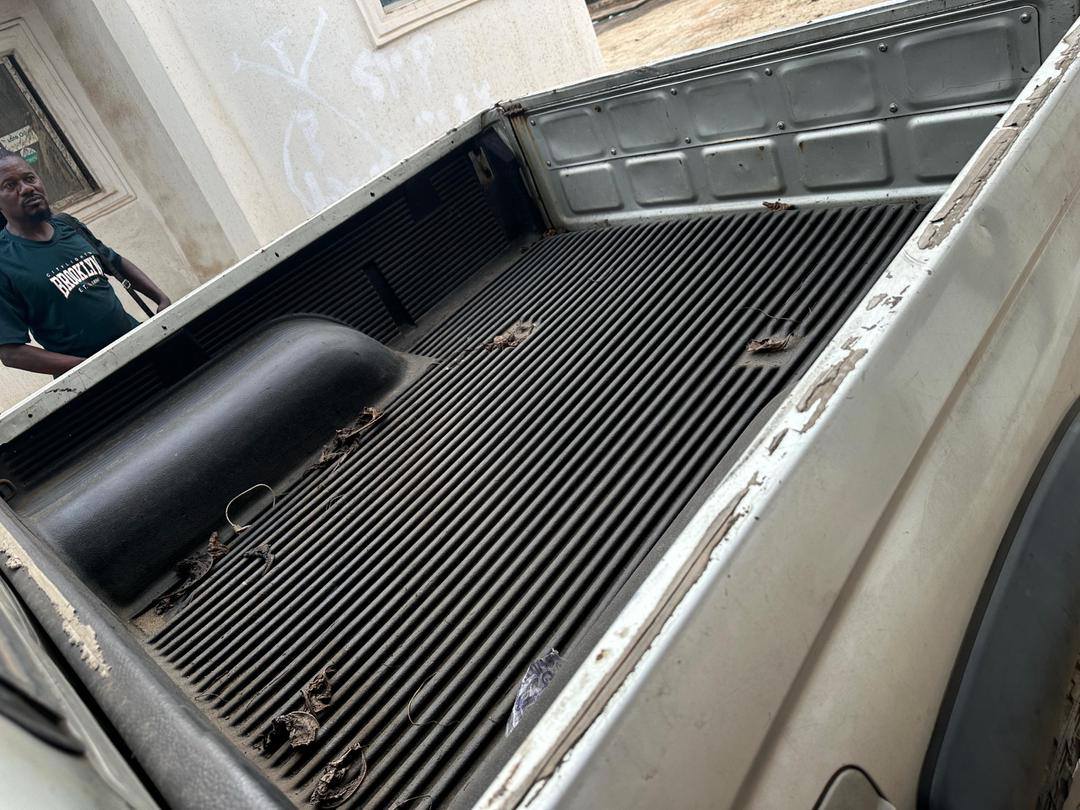 A picture of Pure 1st body Tacoma 2004 Model clean as seen nothing