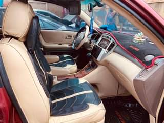 A picture of Toyota Highlander 04 05