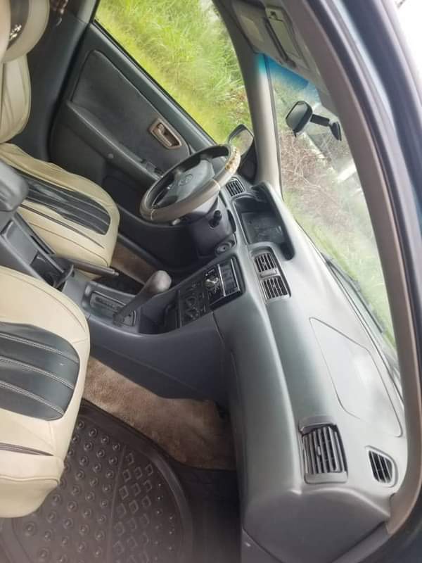 A picture of 2002 Toyota Camry Big Light Belgium grade Tokumbo standard Engine