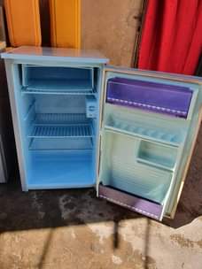 A picture of Candy single door offer lak 195k