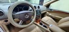 A picture of Mercedes Benz ML 350 4matic 07 First body first user
