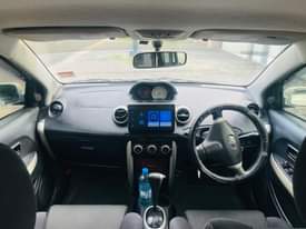 A picture of TOYOTA IST