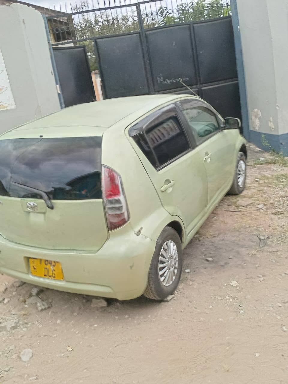 A picture of Toyota Passo piston 4 5M 0749748405
