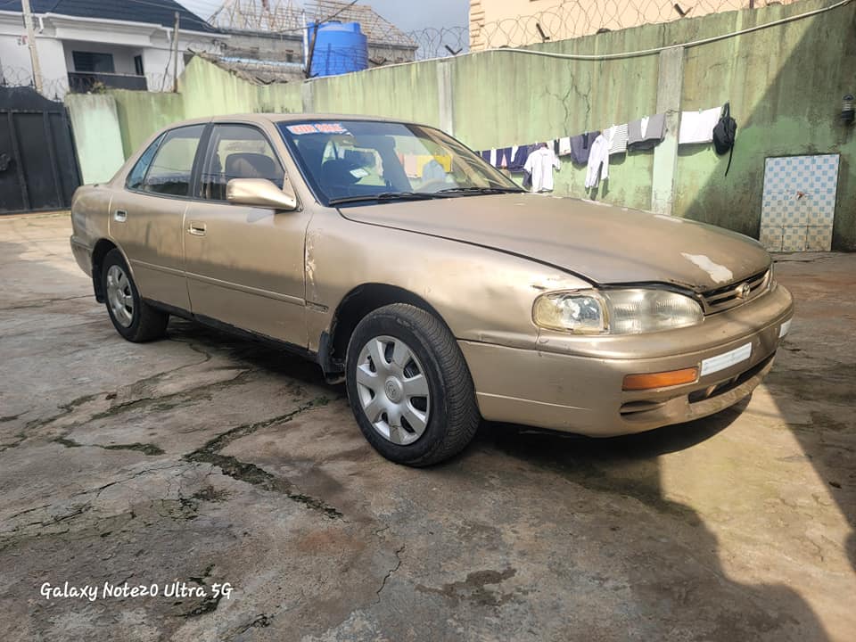 A picture of Toyota camry 1997
