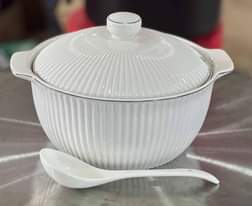 A picture of Dishes