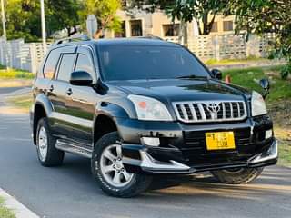 A picture of LAND CRUISER PRADO
