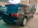A picture of 2008 Toyota sequoia neatly used 7m