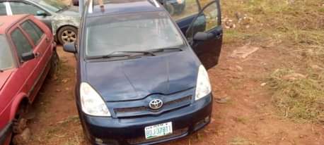 A picture of Toyota verso 2010