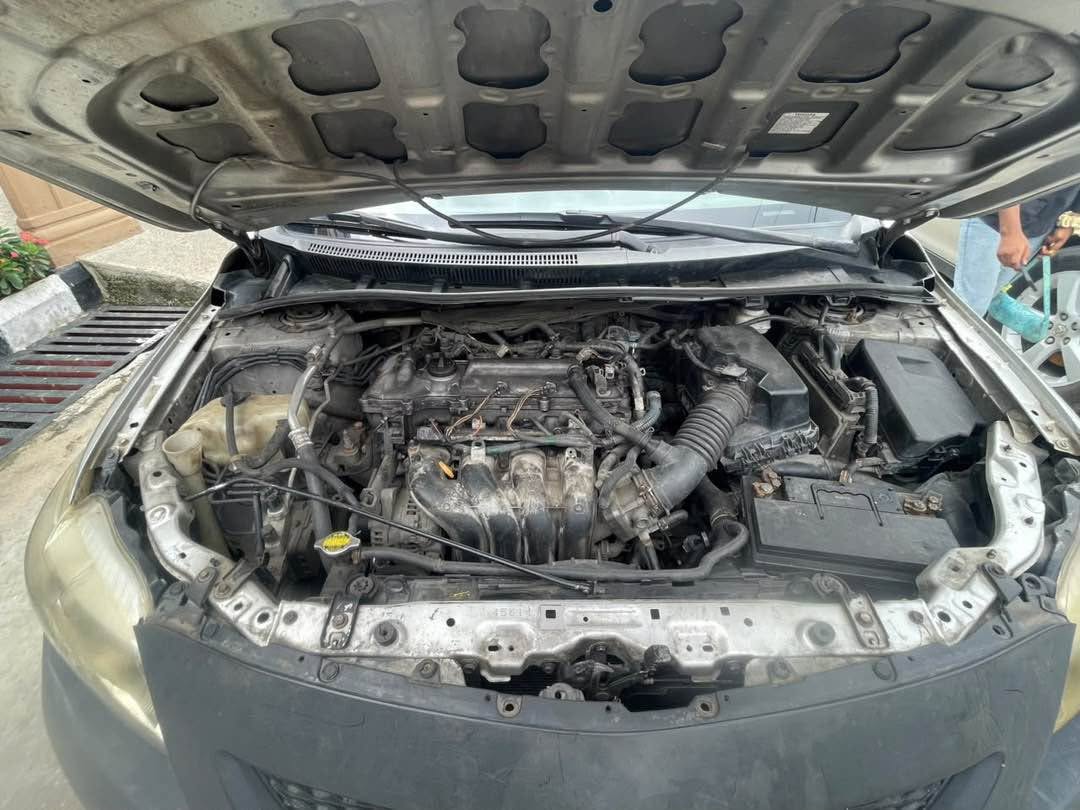 A picture of Register 2009 Toyota corolla sport with sound engine and gear